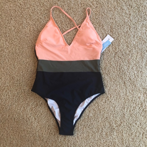 Cupshe Other - Cupshe NWT size M swimsuit
